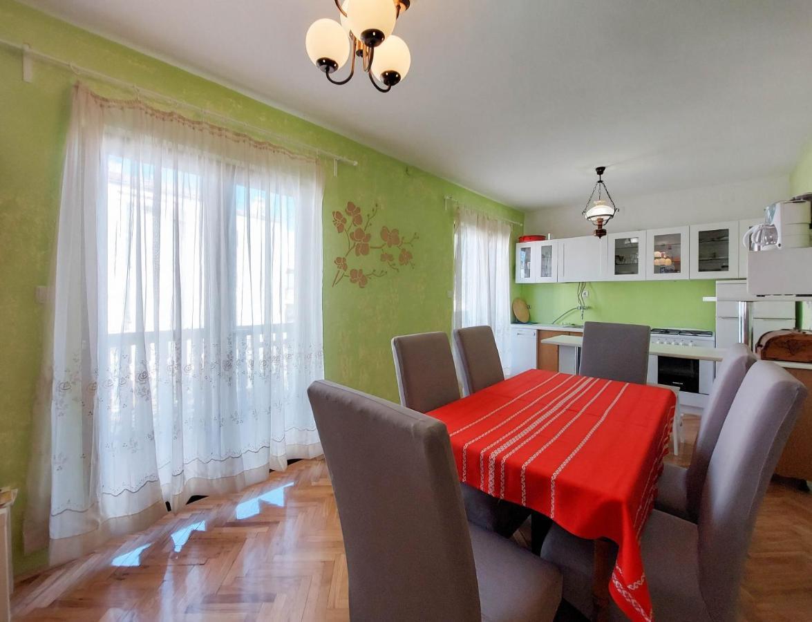 Apartment And Room Marica Punat Exterior foto