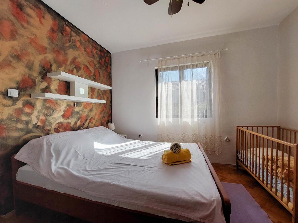 Apartment And Room Marica Punat Exterior foto