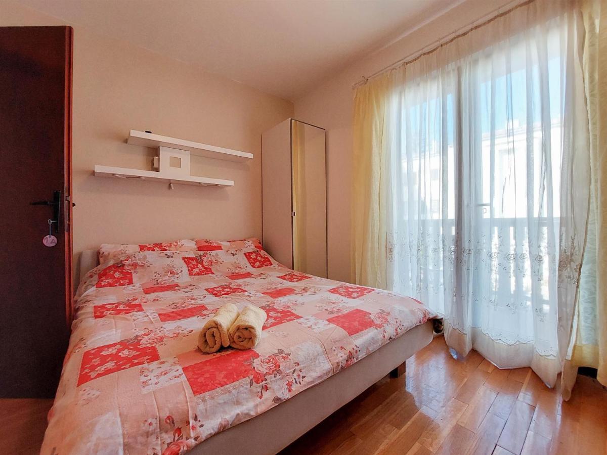 Apartment And Room Marica Punat Exterior foto