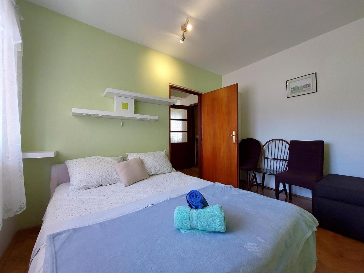 Apartment And Room Marica Punat Exterior foto